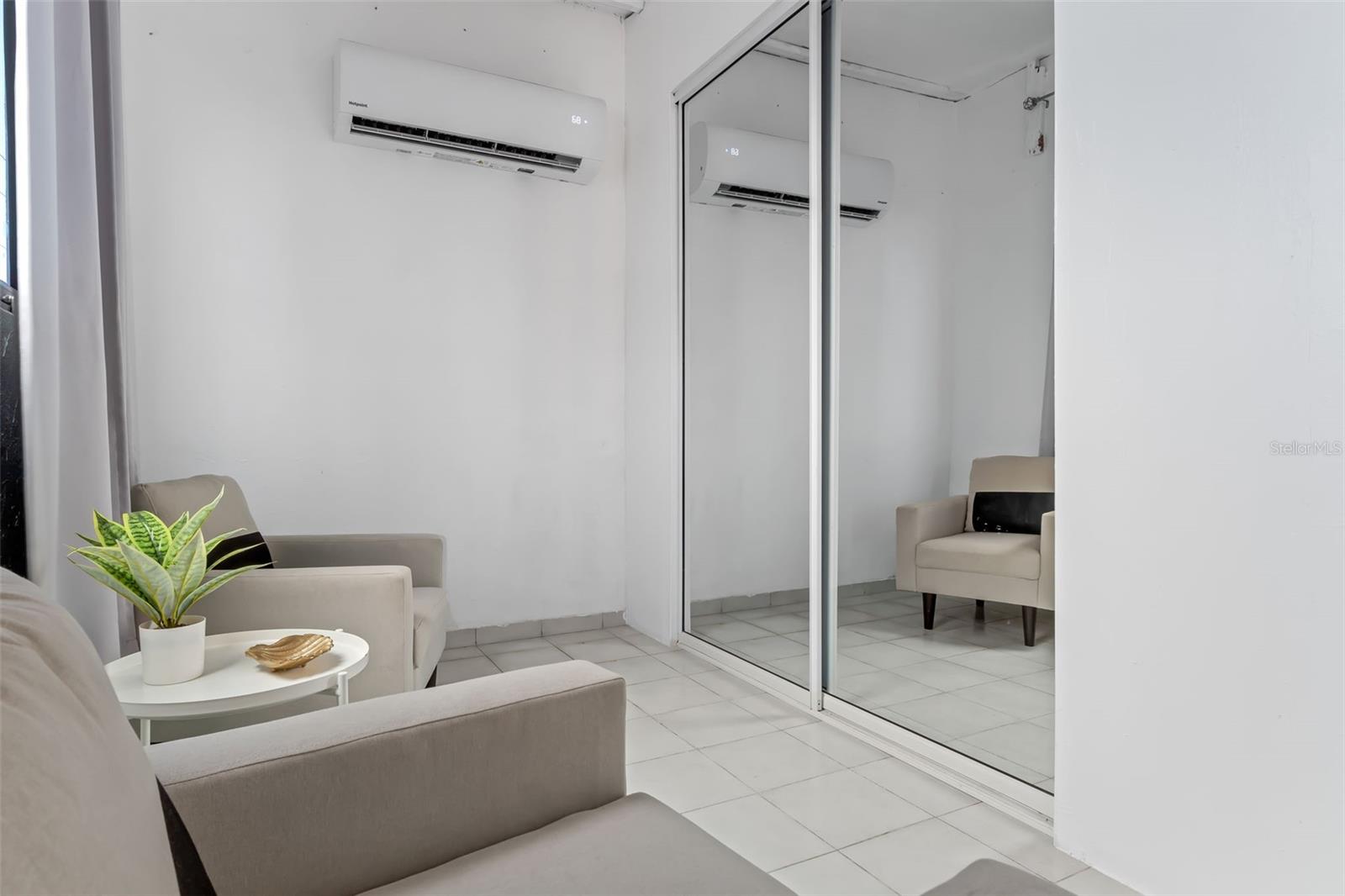 261 DUFFAUNT ST - Residential