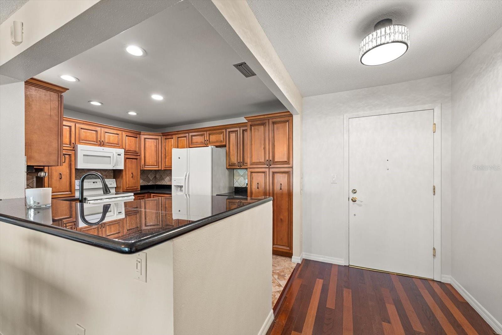 HARBOUR CLUB CONDO 3 - Residential
