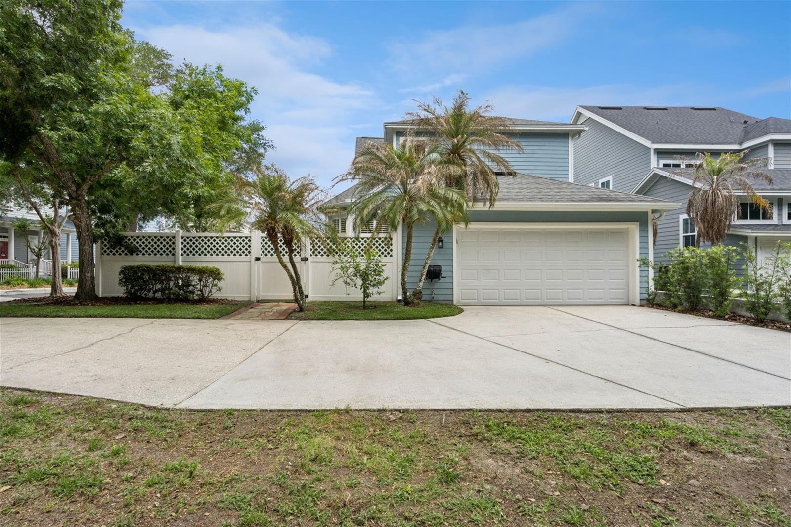 CELEBRATION LAKE EVALYN - Residential