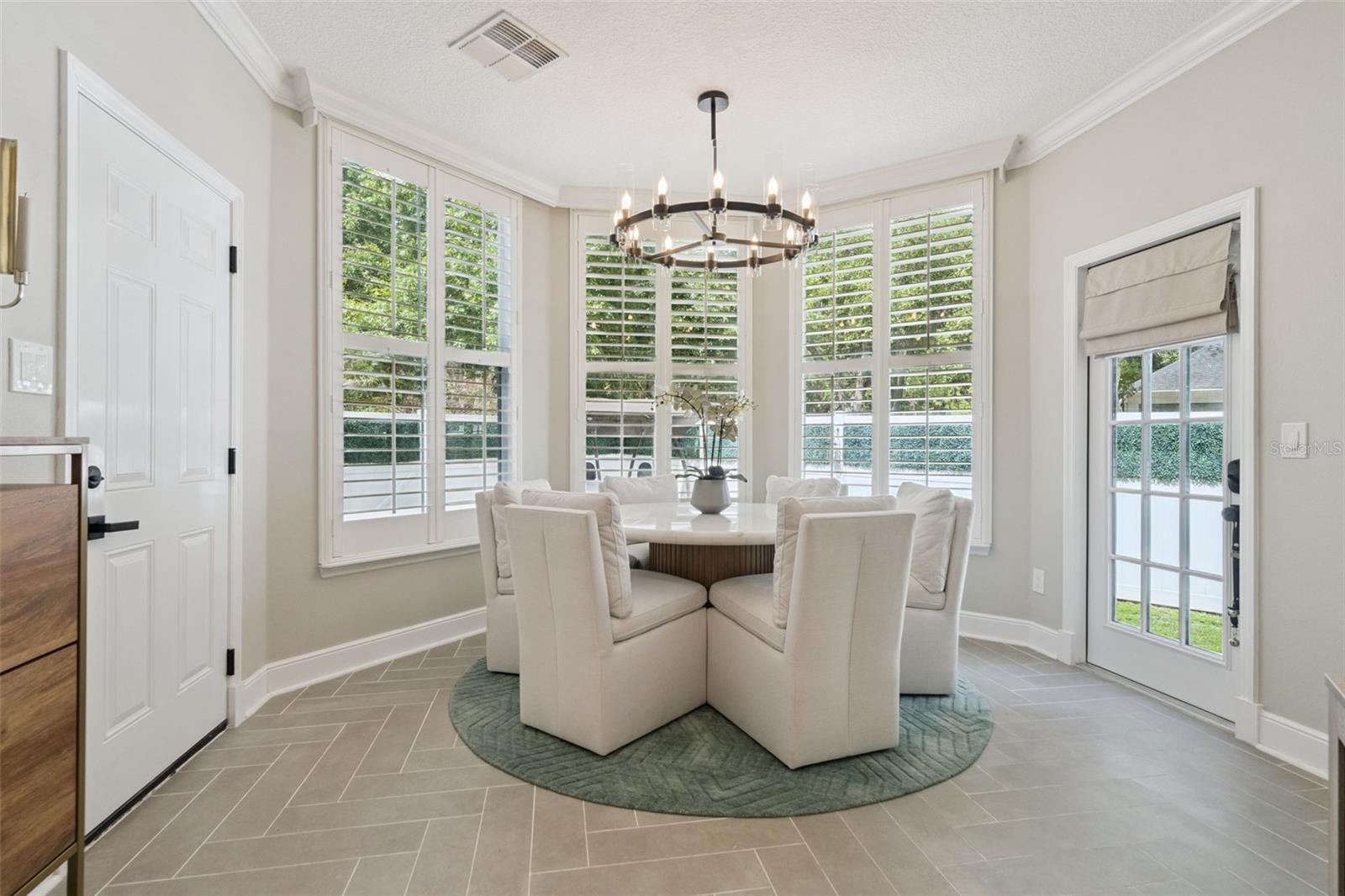 CELEBRATION LAKE EVALYN - Residential