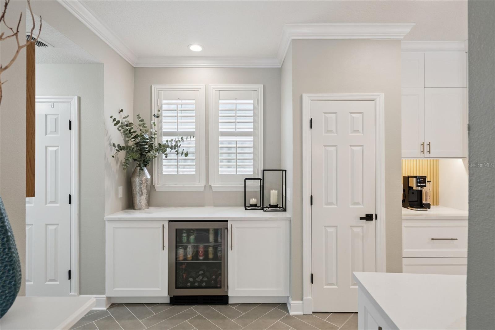 CELEBRATION LAKE EVALYN - Residential