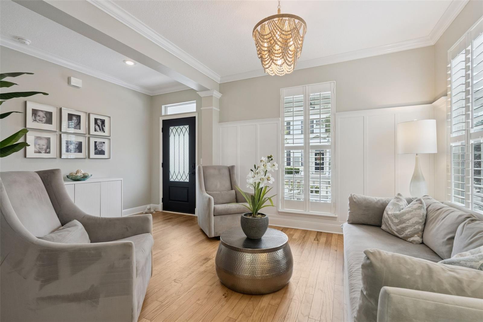 841 LAKE EVALYN DRIVE