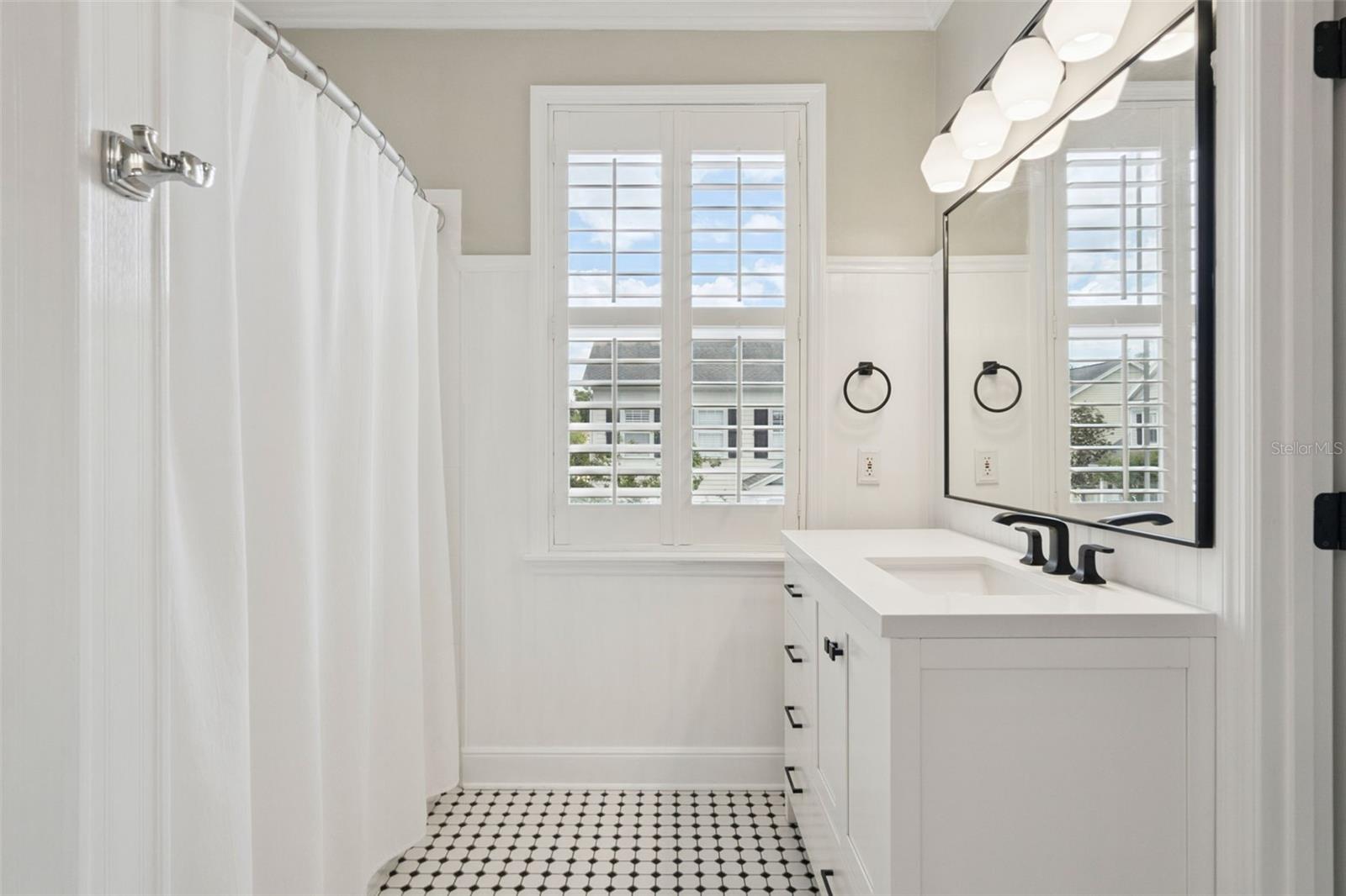 CELEBRATION LAKE EVALYN - Residential