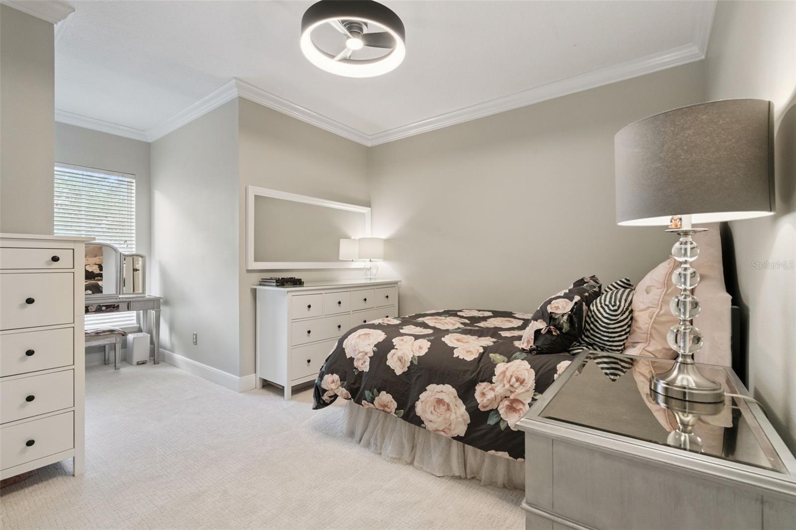 CELEBRATION LAKE EVALYN - Residential