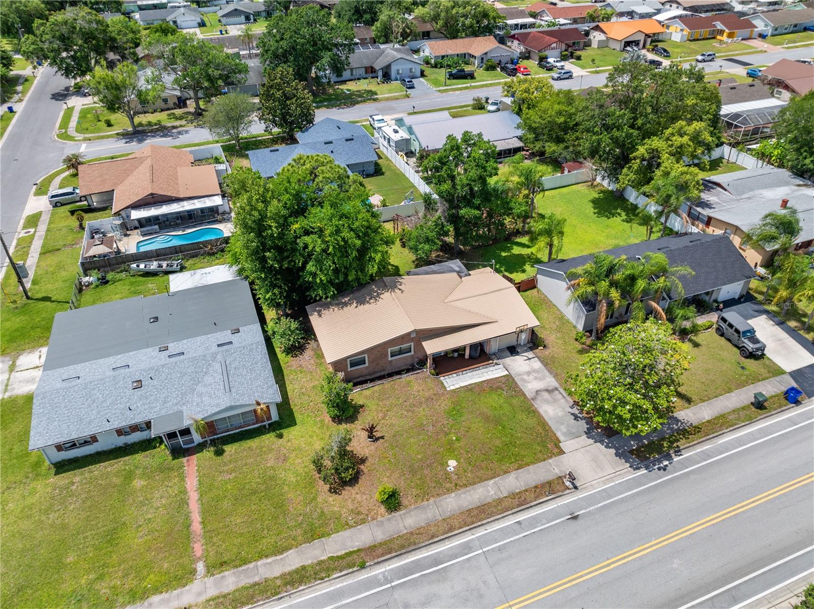 BRUCES SUNSHINE HOMES - Residential