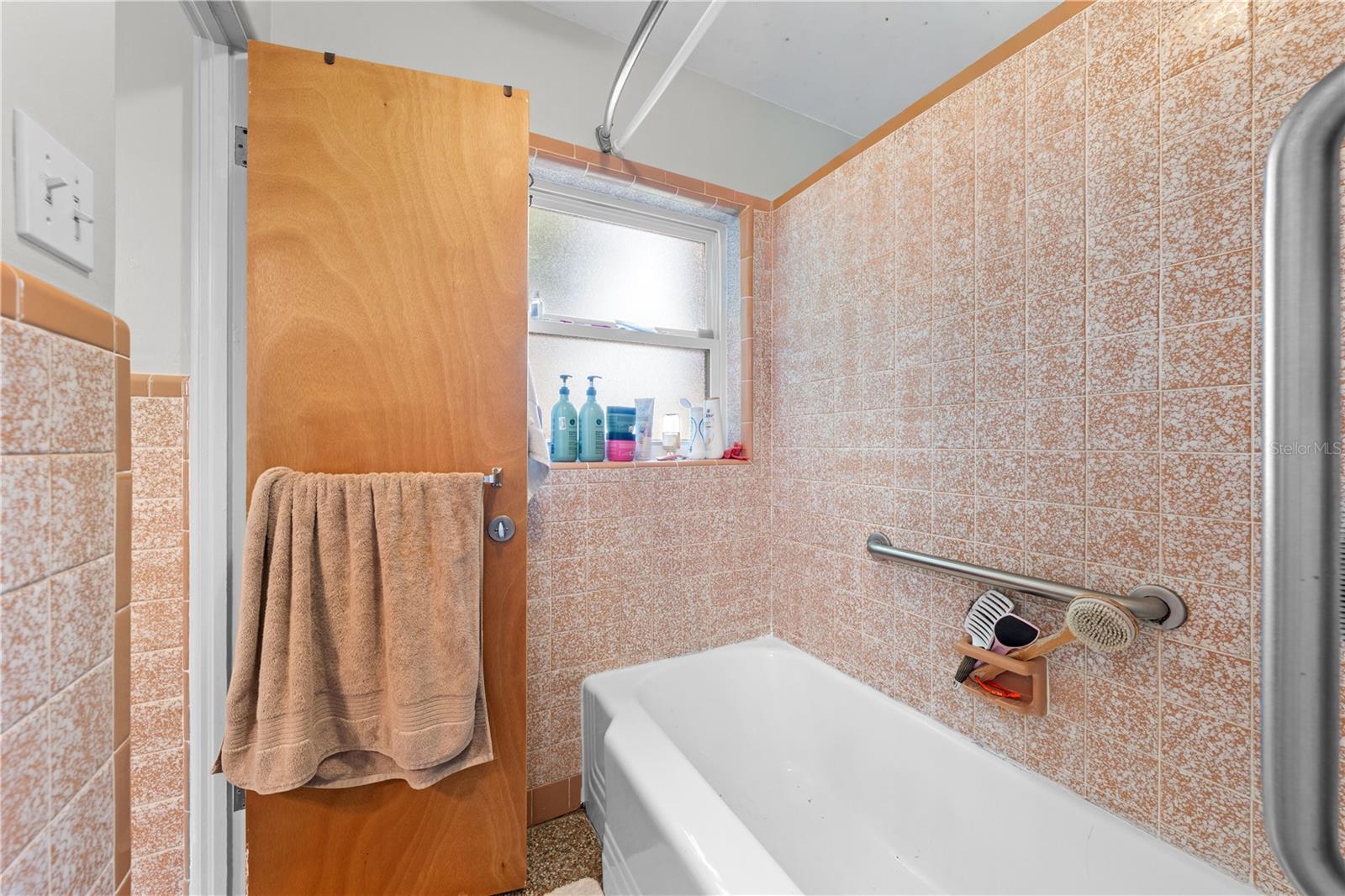 BRUCES SUNSHINE HOMES - Residential