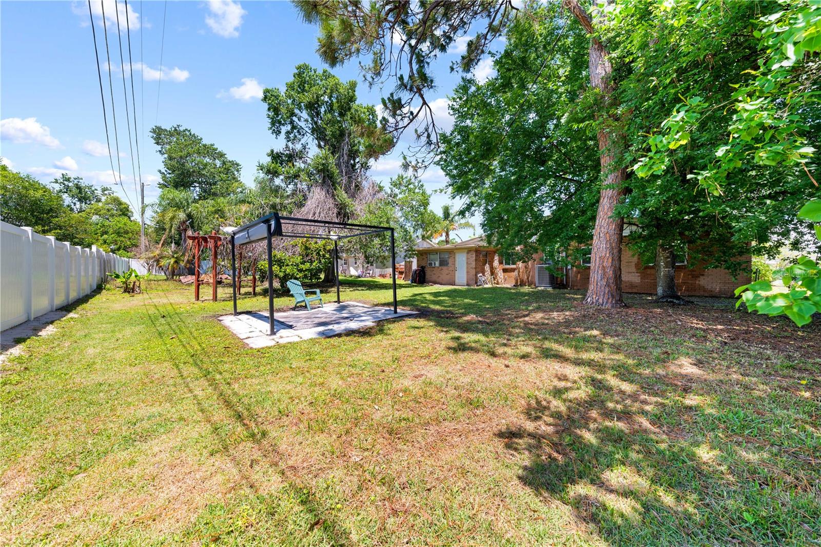 BRUCES SUNSHINE HOMES - Residential