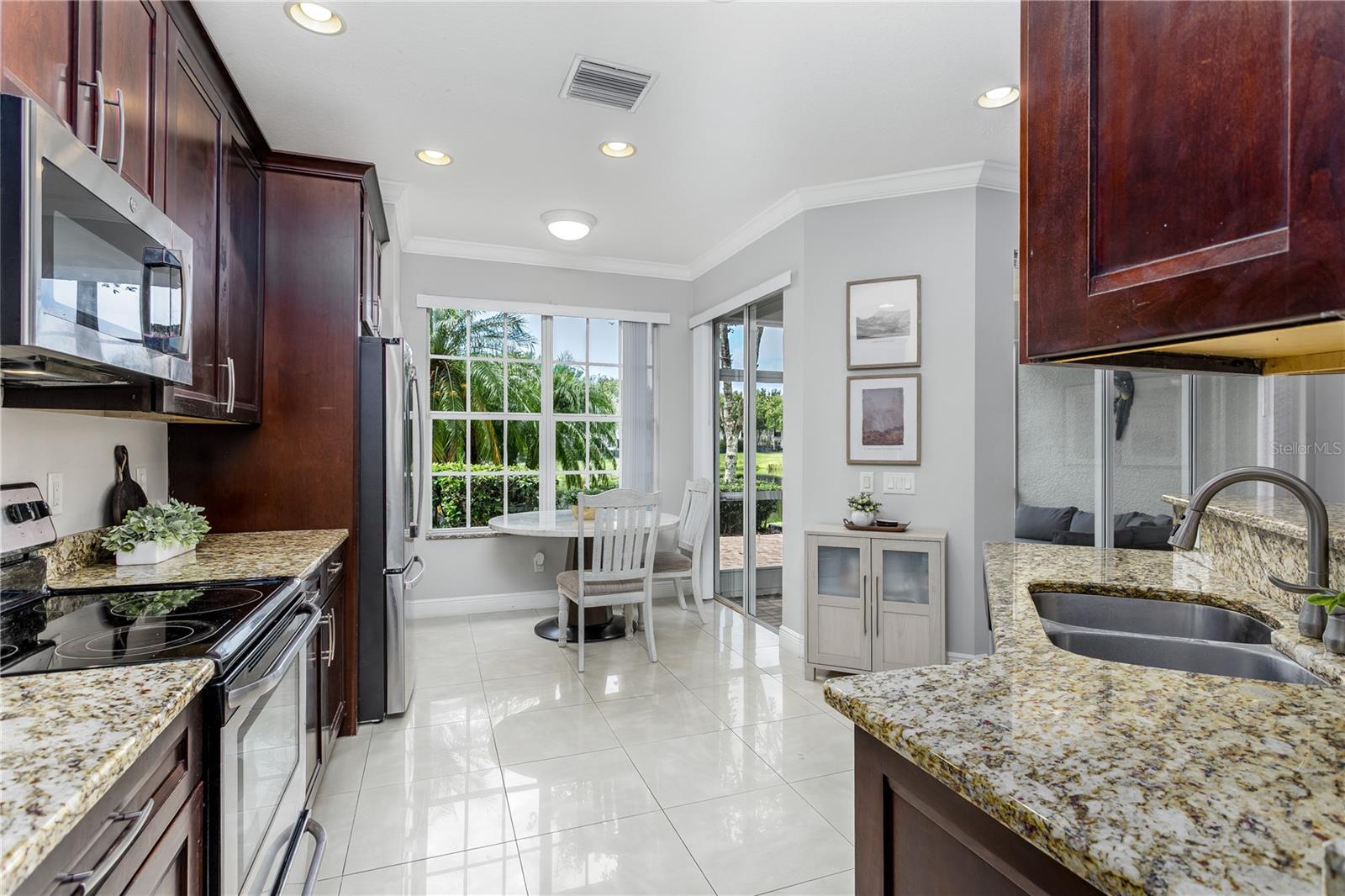 PROVENCE TWNHMS AT WATERCH - Residential