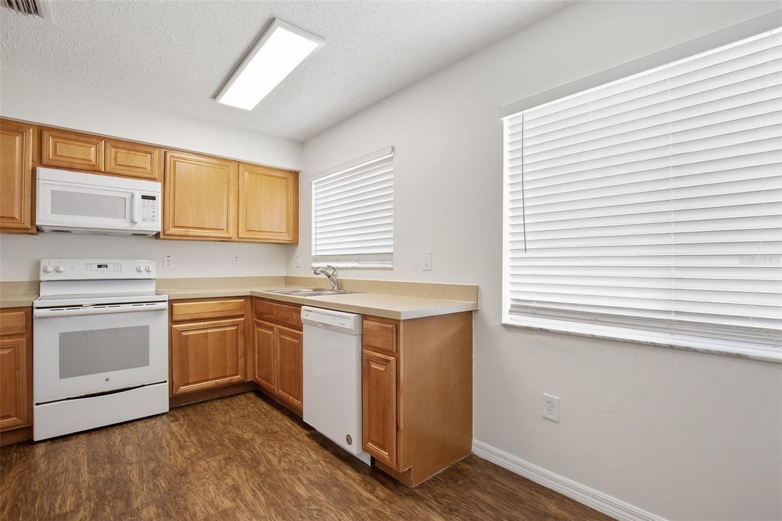 COUNTRY HILLS EAST UNIT NINE - Residential