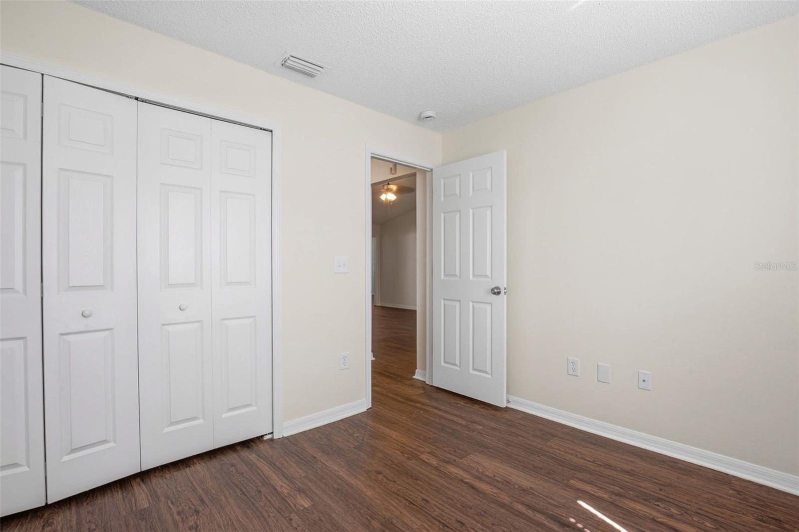 COUNTRY HILLS EAST UNIT NINE - Residential