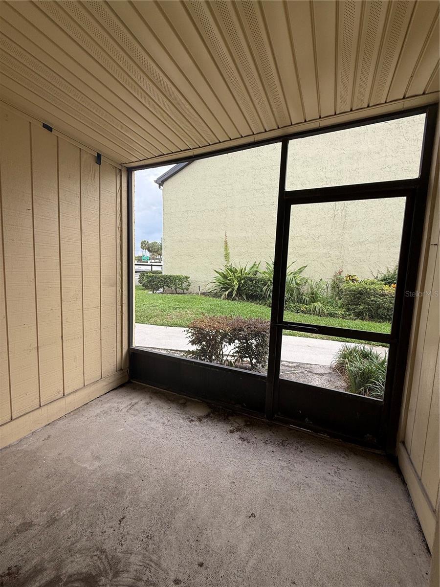 DESTINY SPGS CONDO - Residential Lease