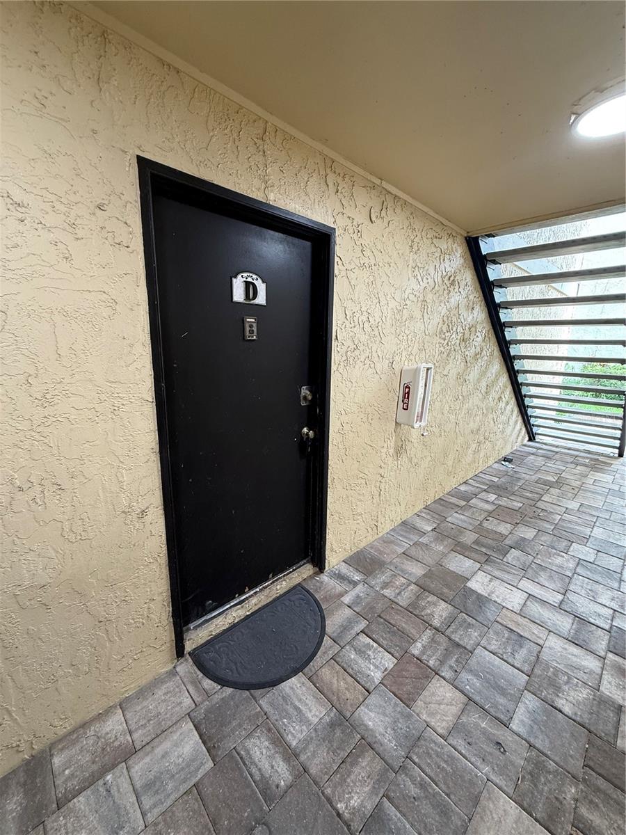 DESTINY SPGS CONDO - Residential Lease