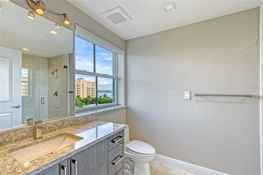 MAJESTIC BAY - Residential