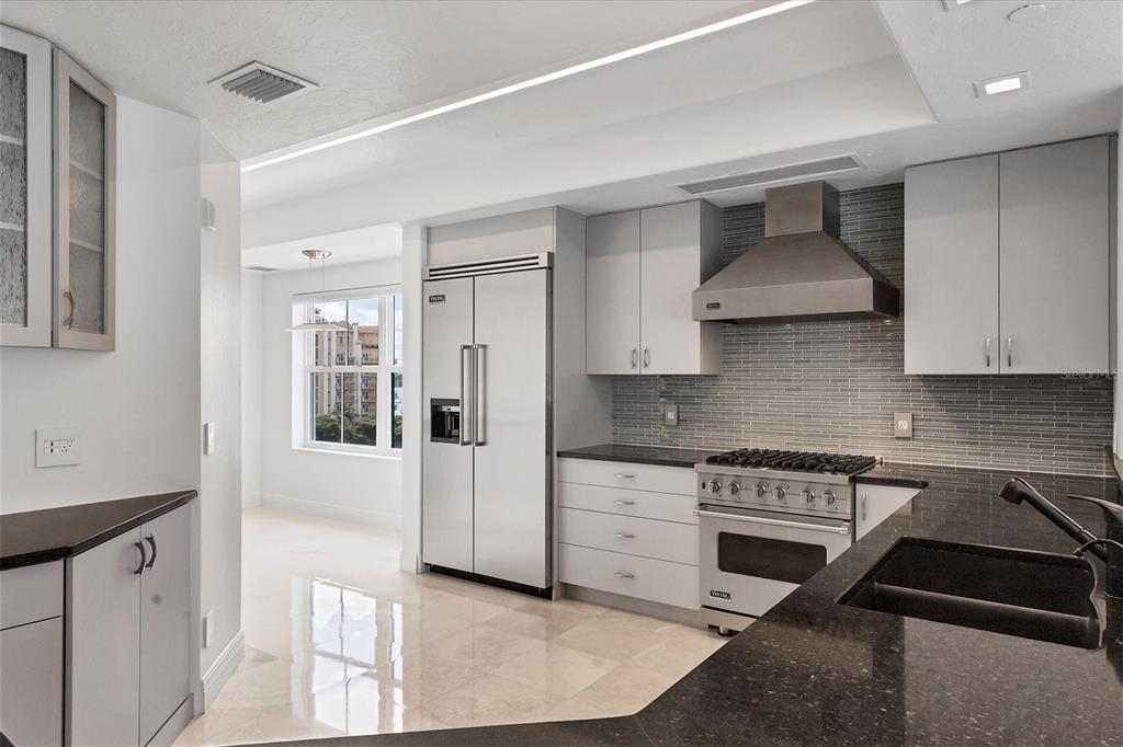 MAJESTIC BAY - Residential