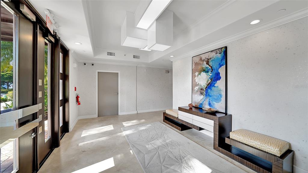 MAJESTIC BAY - Residential