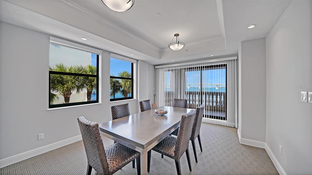 MAJESTIC BAY - Residential