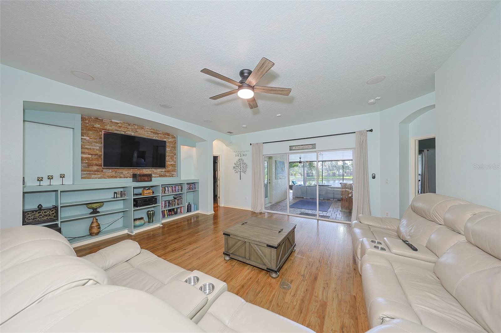 MIRA LAGO WEST PH 1 - Residential