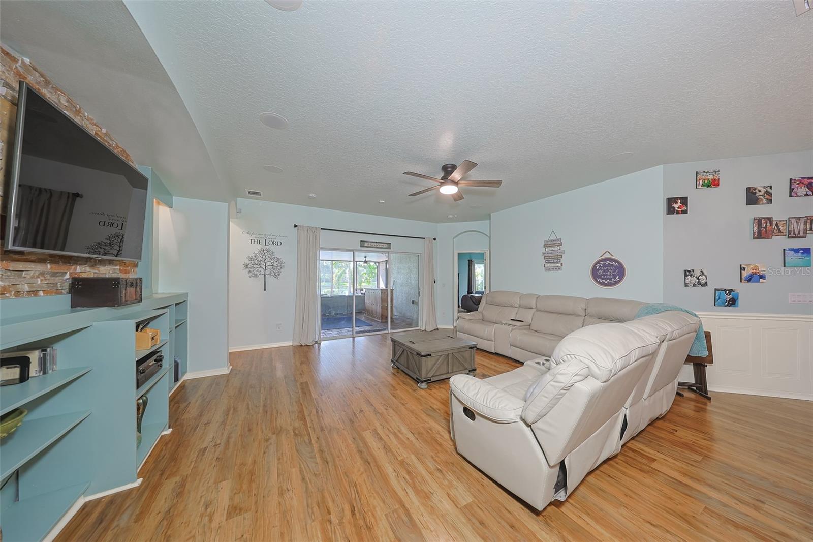 MIRA LAGO WEST PH 1 - Residential