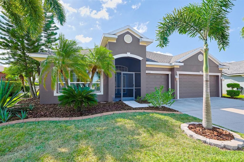 Photo of 1507 Mira Lago Circle, Ruskin, FL 33570 (MLS # TB8439678)