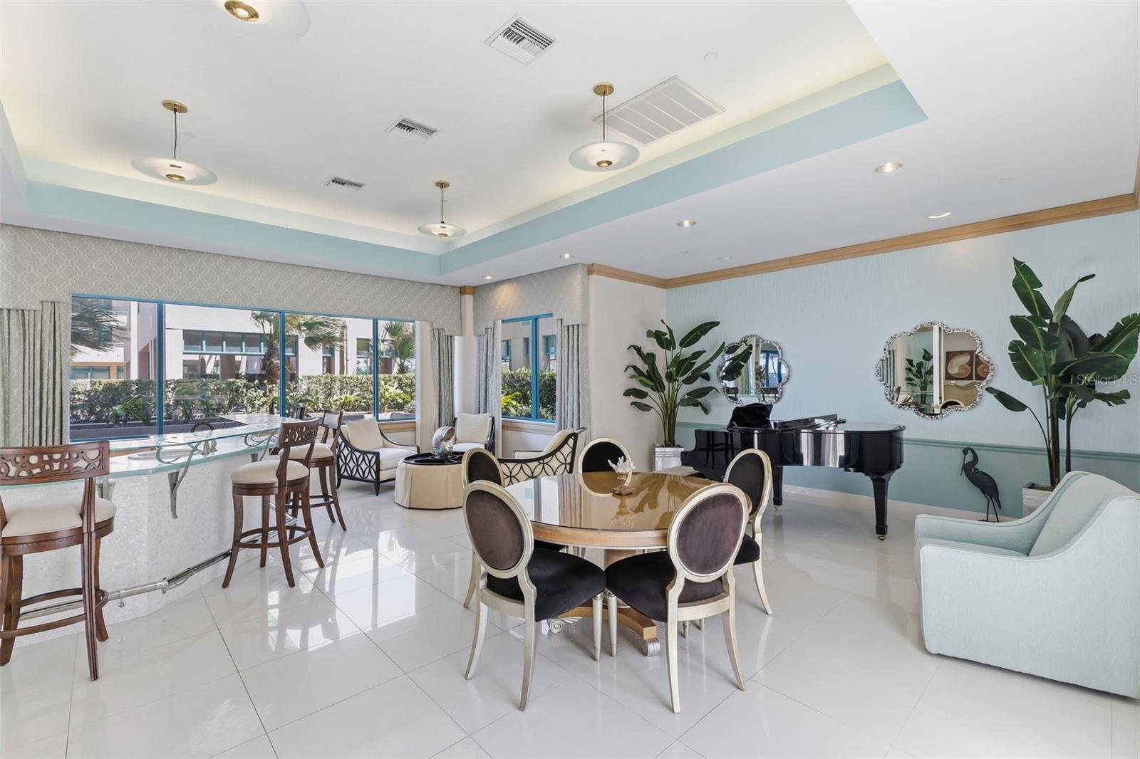 ULTIMAR TWO CONDO - Residential