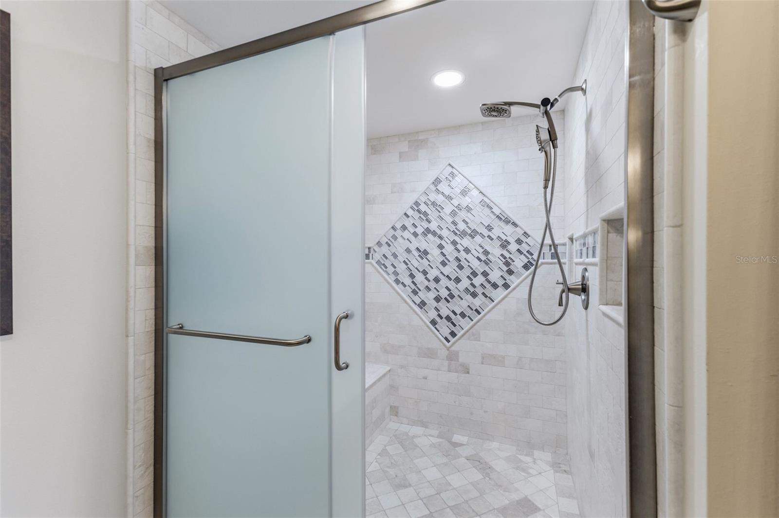 ULTIMAR TWO CONDO - Residential