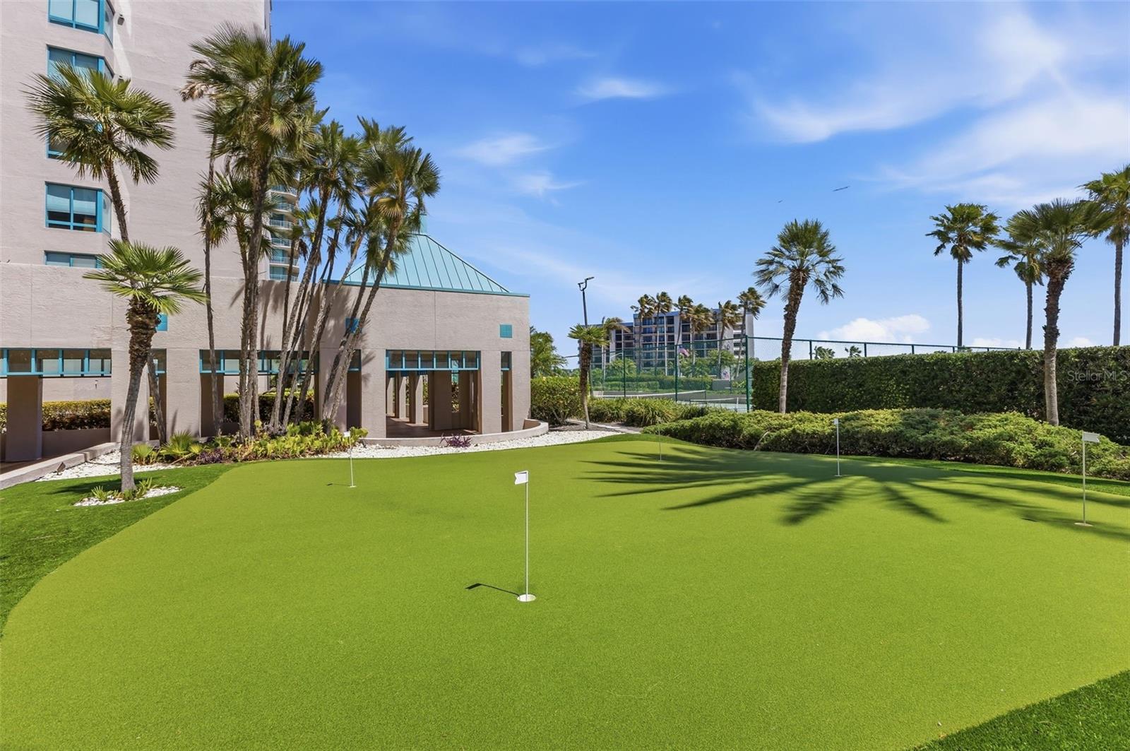 ULTIMAR TWO CONDO - Residential