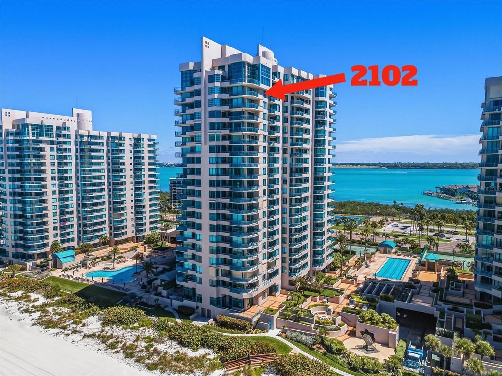 Photo of 1540 Gulf Boulevard #2102, Clearwater Beach, FL 33767 (MLS # TB8487888)
