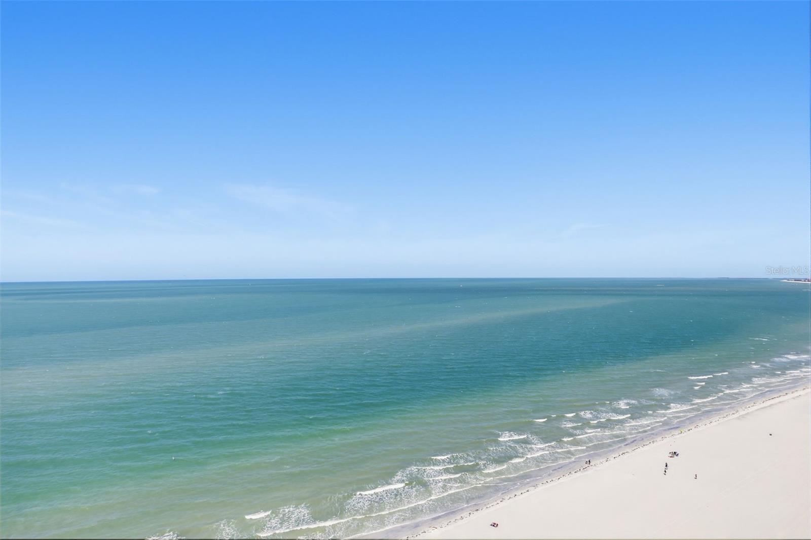 ULTIMAR TWO CONDO - Residential