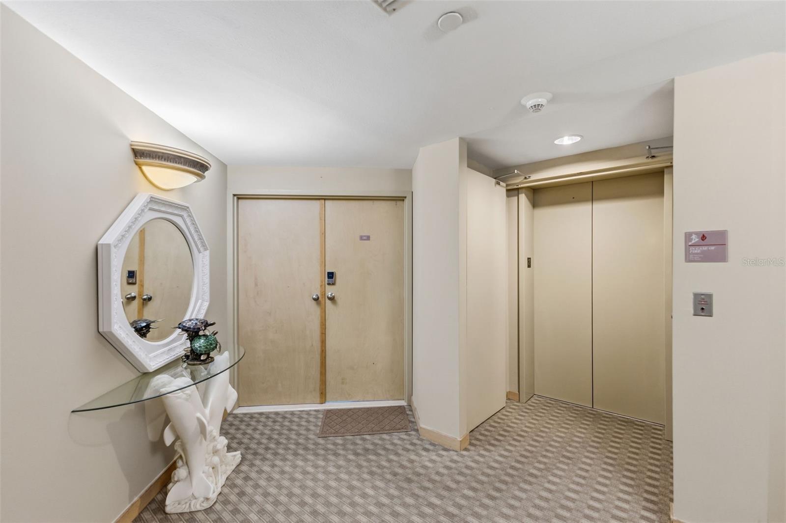 ULTIMAR TWO CONDO - Residential