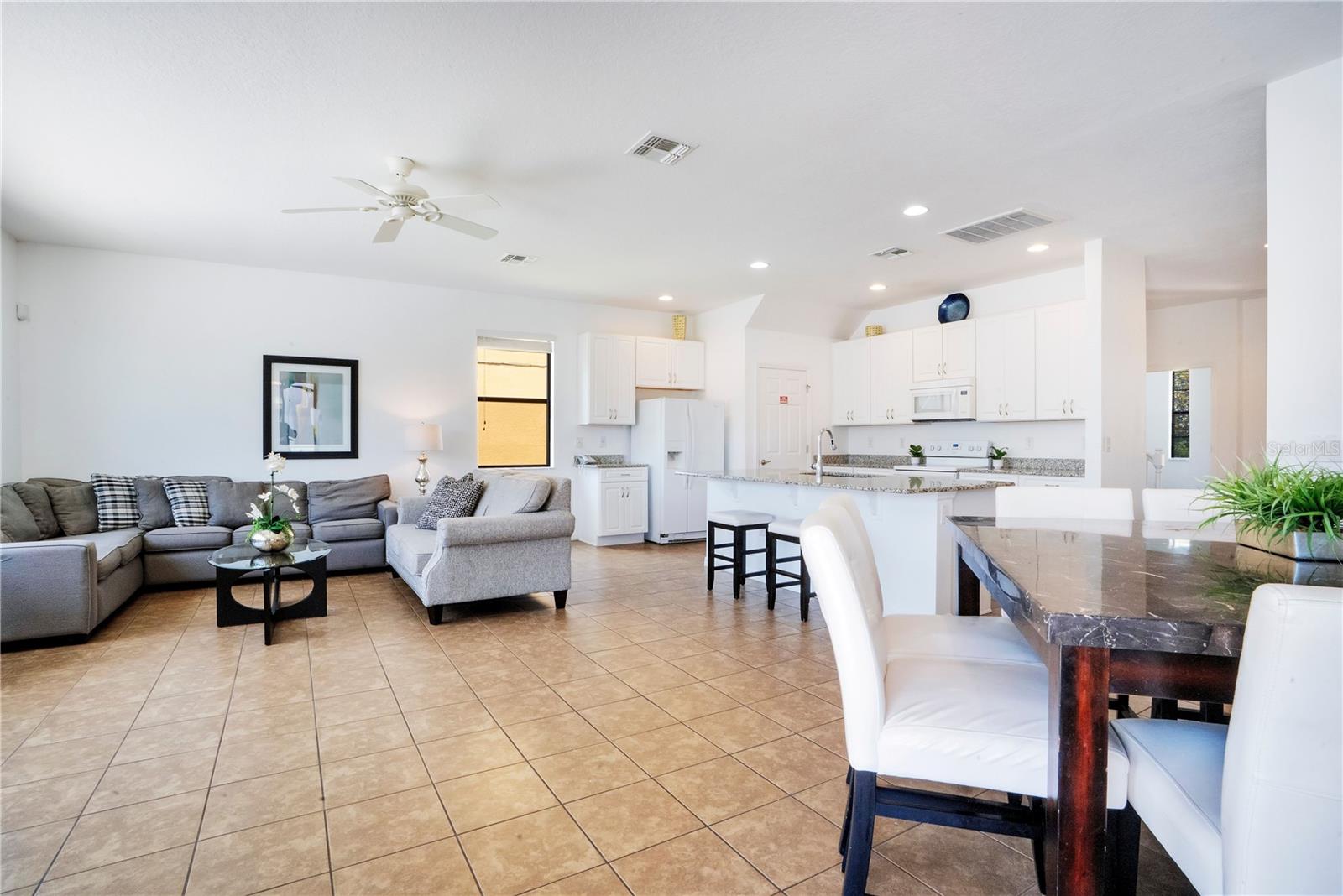 ROSEMONT WOODS - Residential