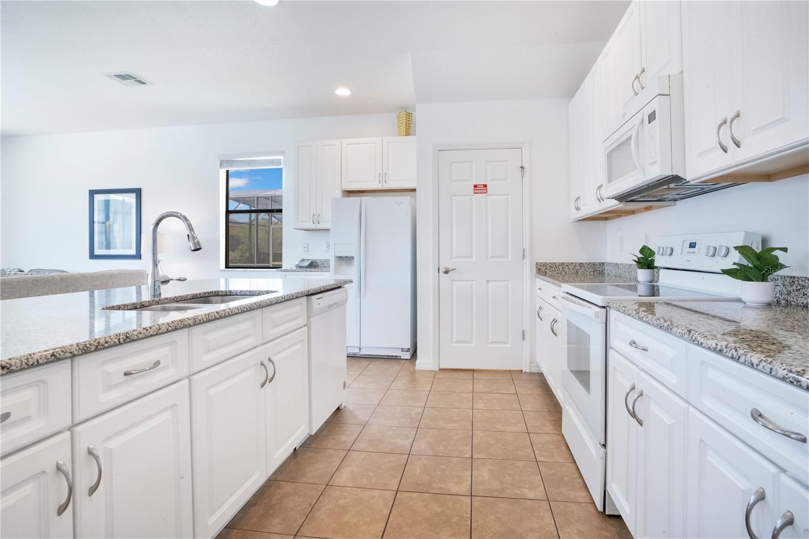 ROSEMONT WOODS - Residential