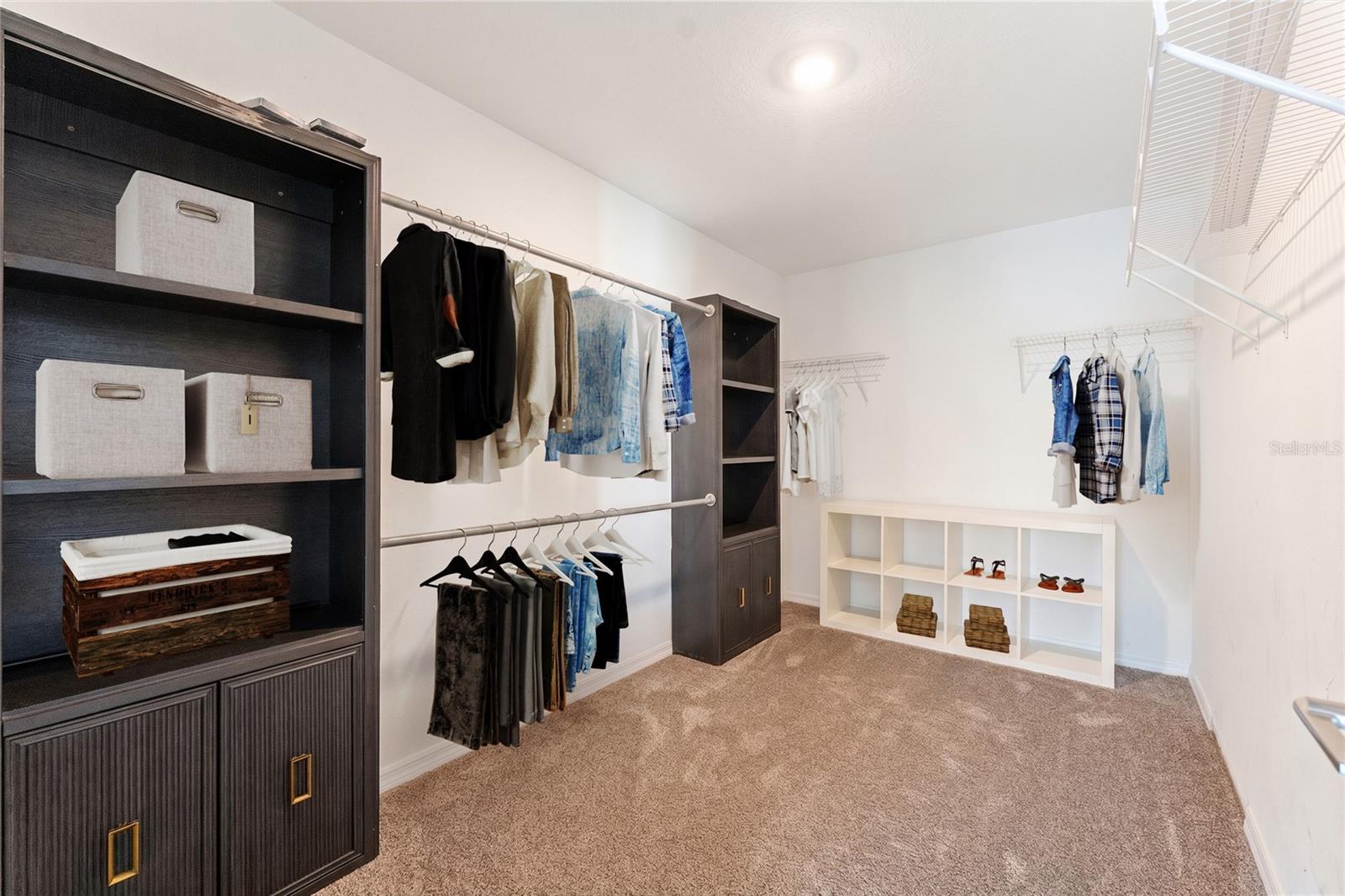 CYPRESS PARK ESTATES - Residential