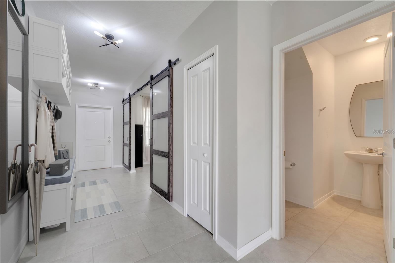 552 SILVER PALM DRIVE