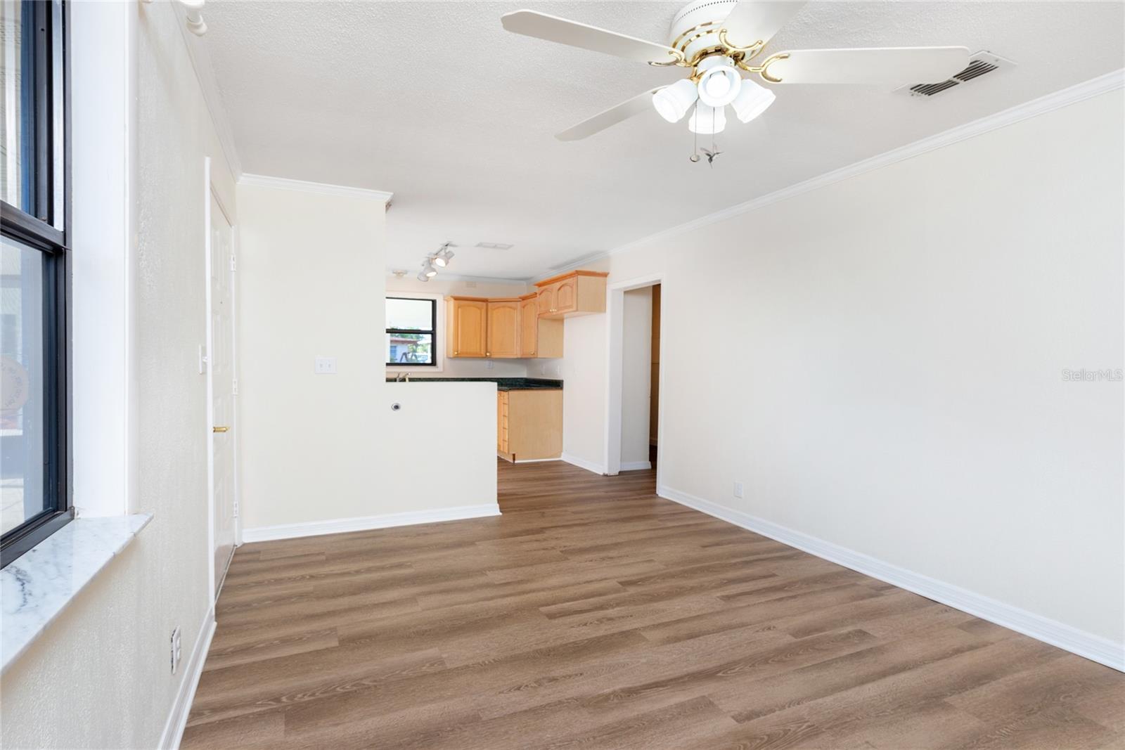 PINE GROVE PARK - Residential