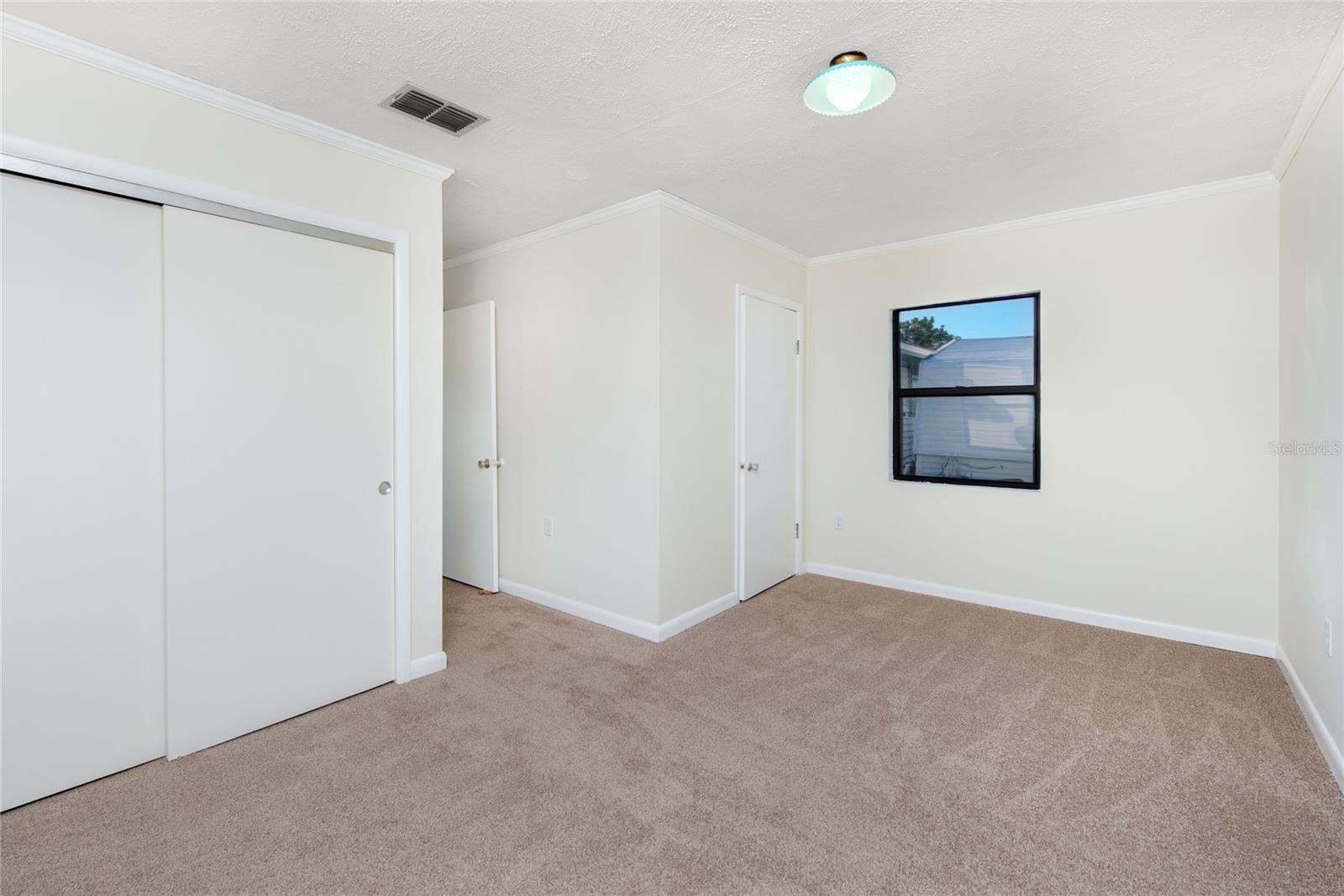 PINE GROVE PARK - Residential