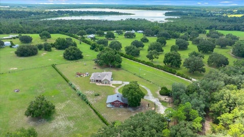 3351 Se 164th Terrace, Ocklawaha, FL 32179