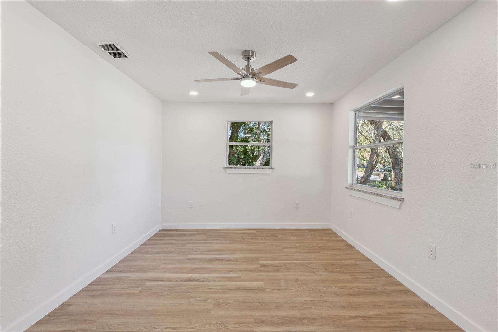 ROSENWALD GARDENS - Residential