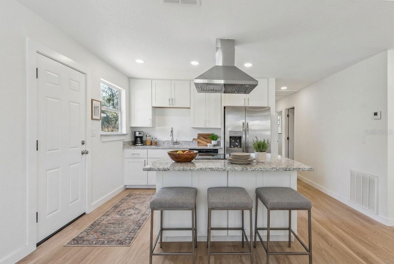 ROSENWALD GARDENS - Residential