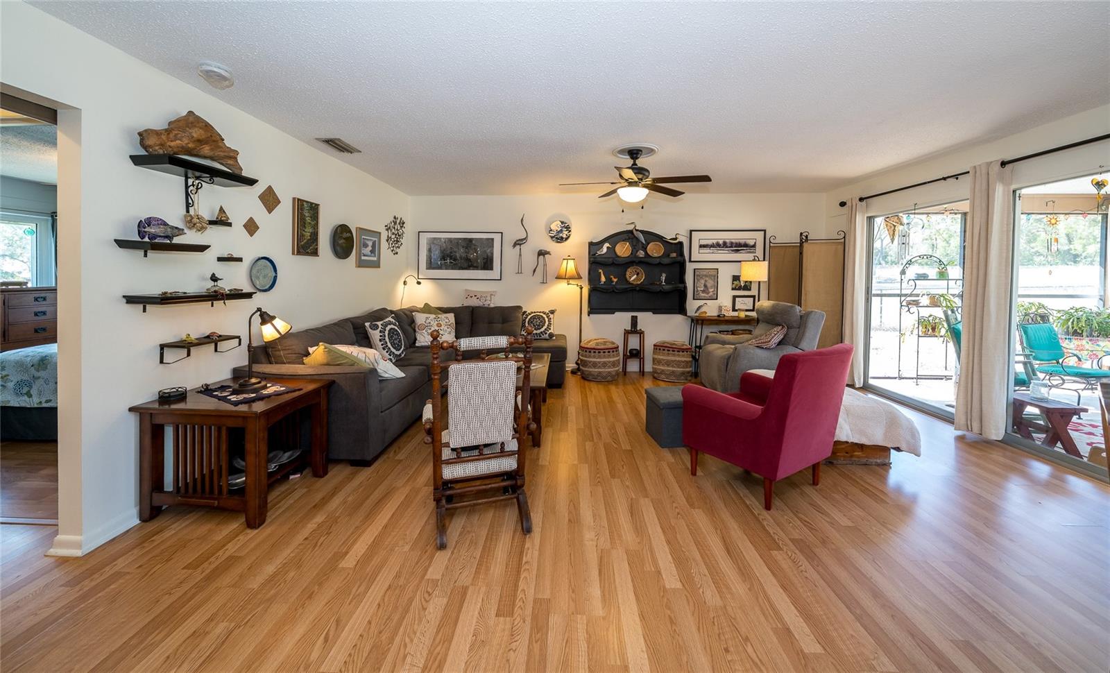 12111 SCOTT DRIVE