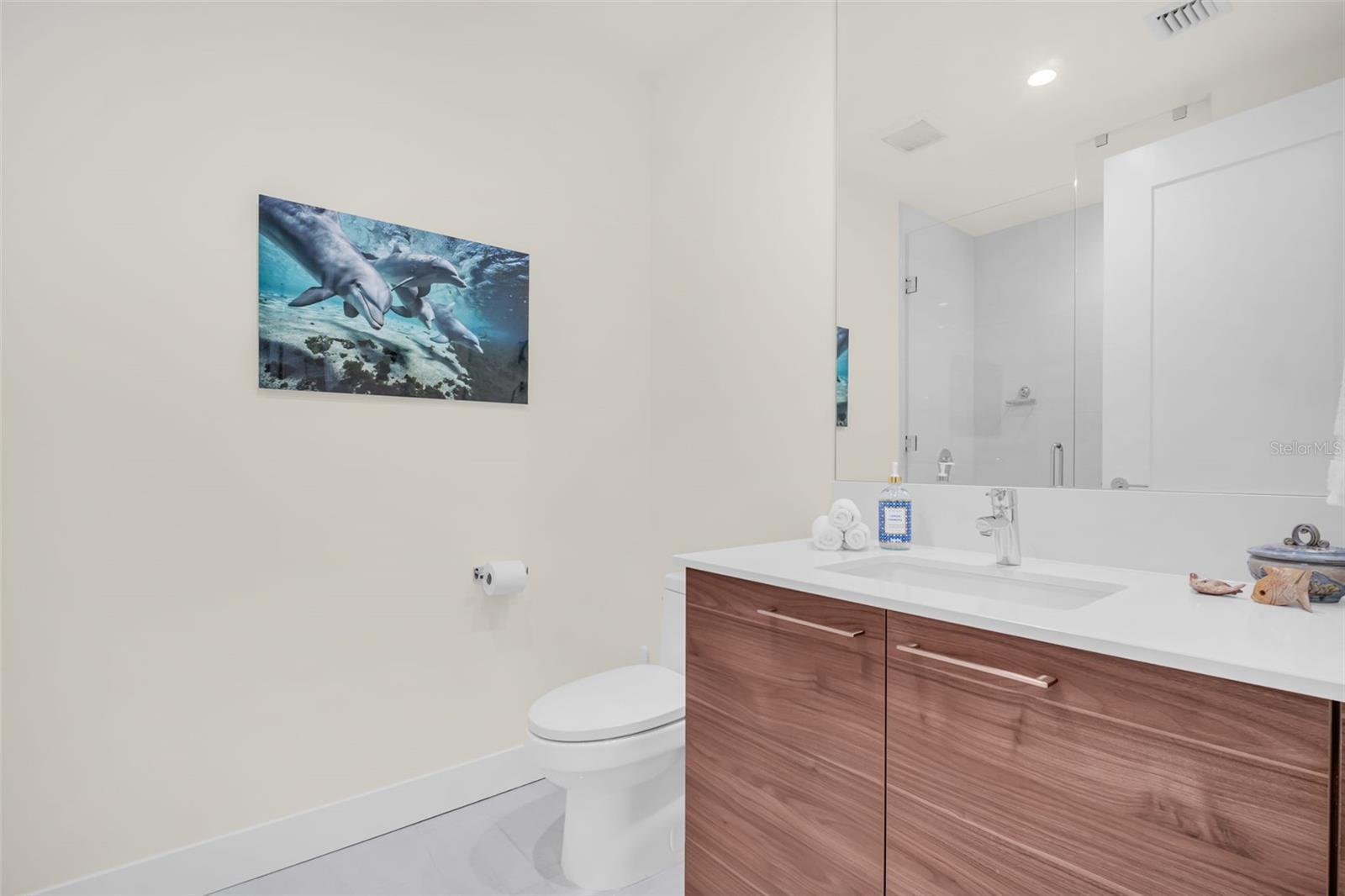 SALTAIRE CONDO - Residential