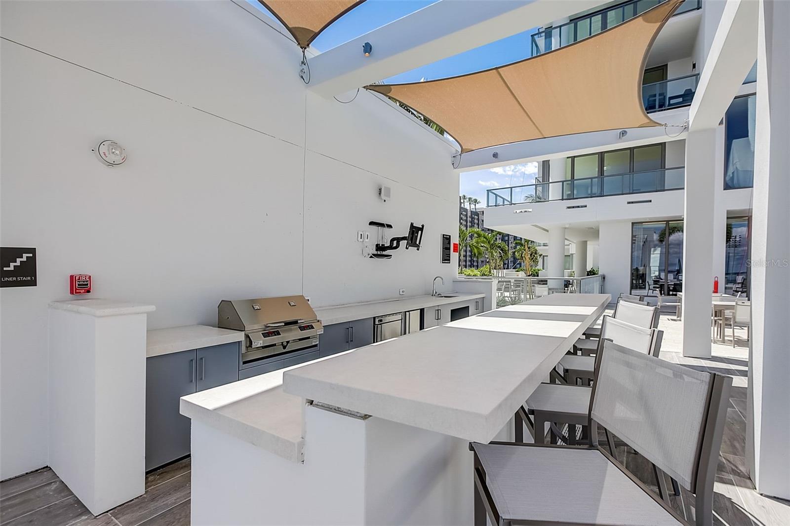 SALTAIRE CONDO - Residential