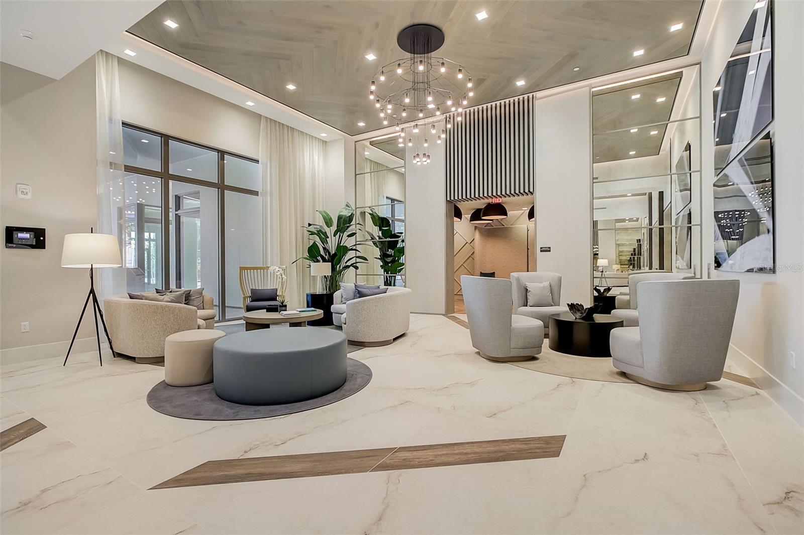 SALTAIRE CONDO - Residential