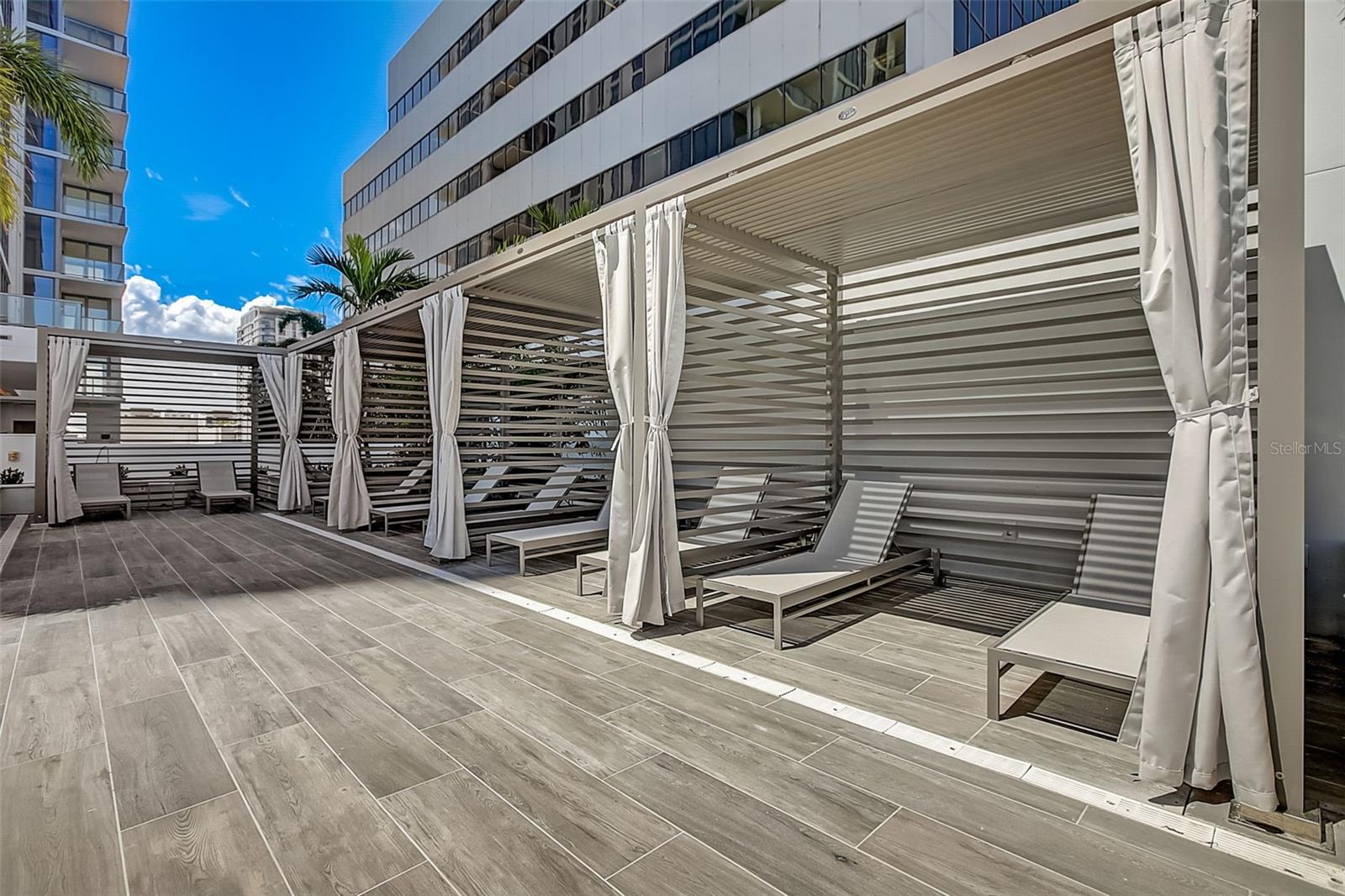 SALTAIRE CONDO - Residential