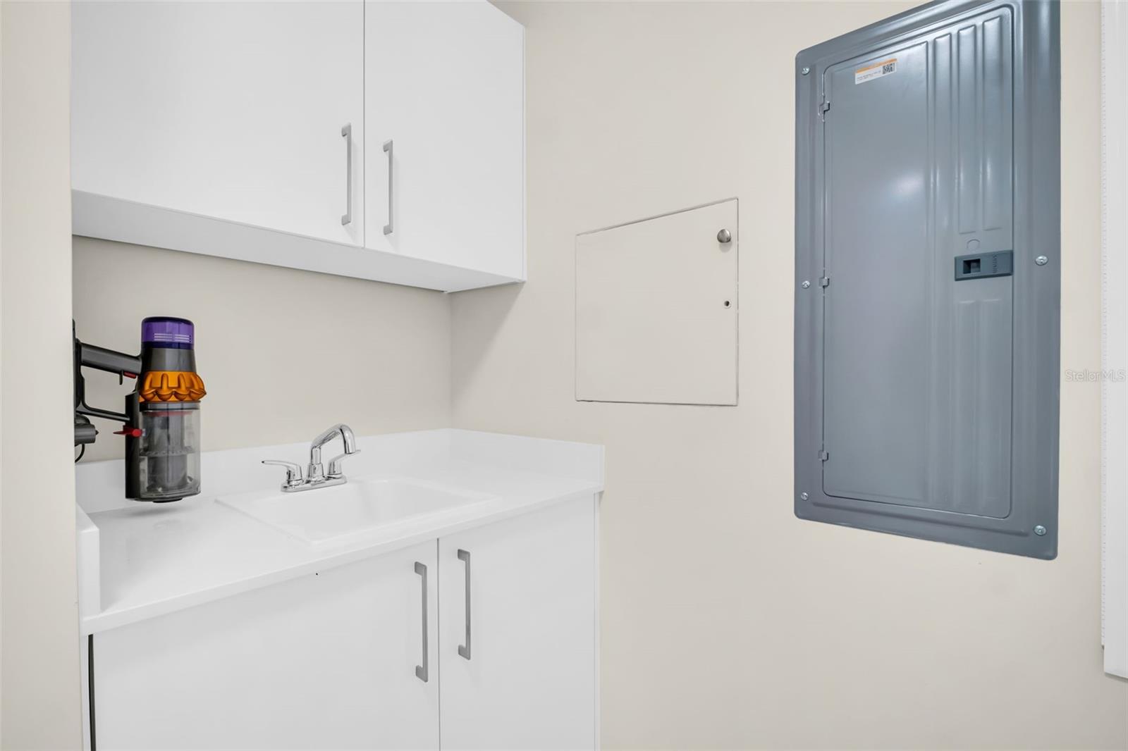 SALTAIRE CONDO - Residential