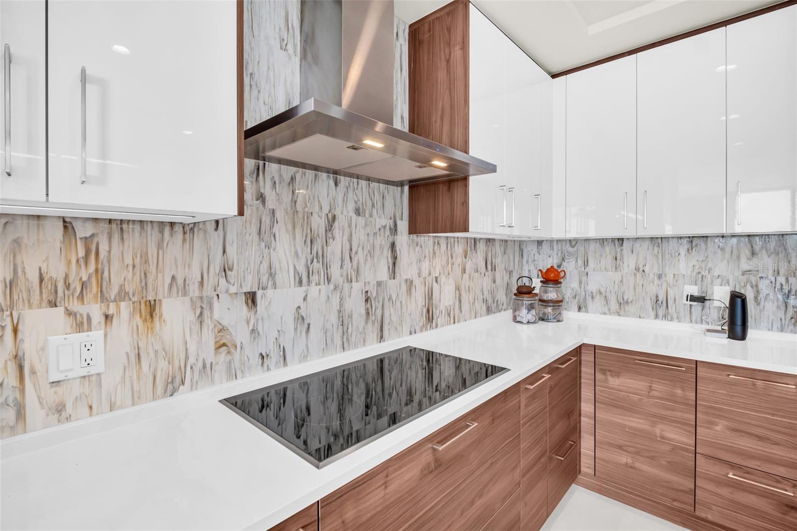 SALTAIRE CONDO - Residential