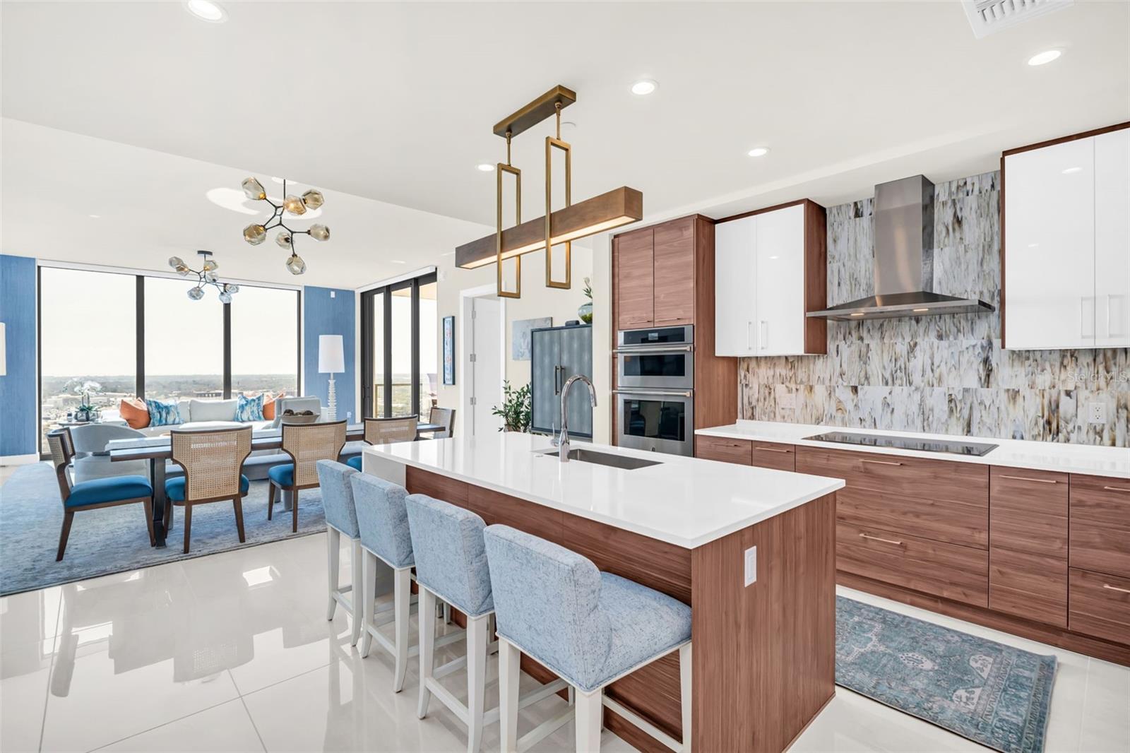 SALTAIRE CONDO - Residential