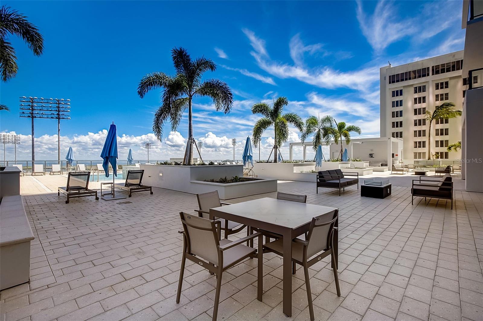 SALTAIRE CONDO - Residential