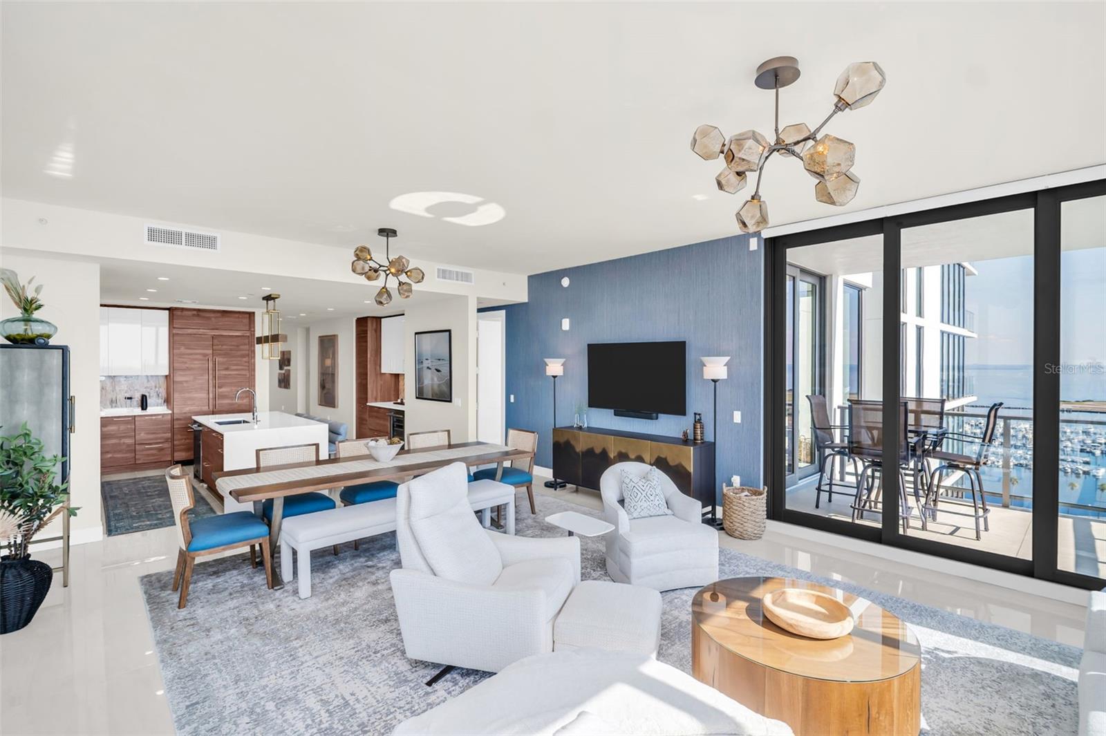 SALTAIRE CONDO - Residential