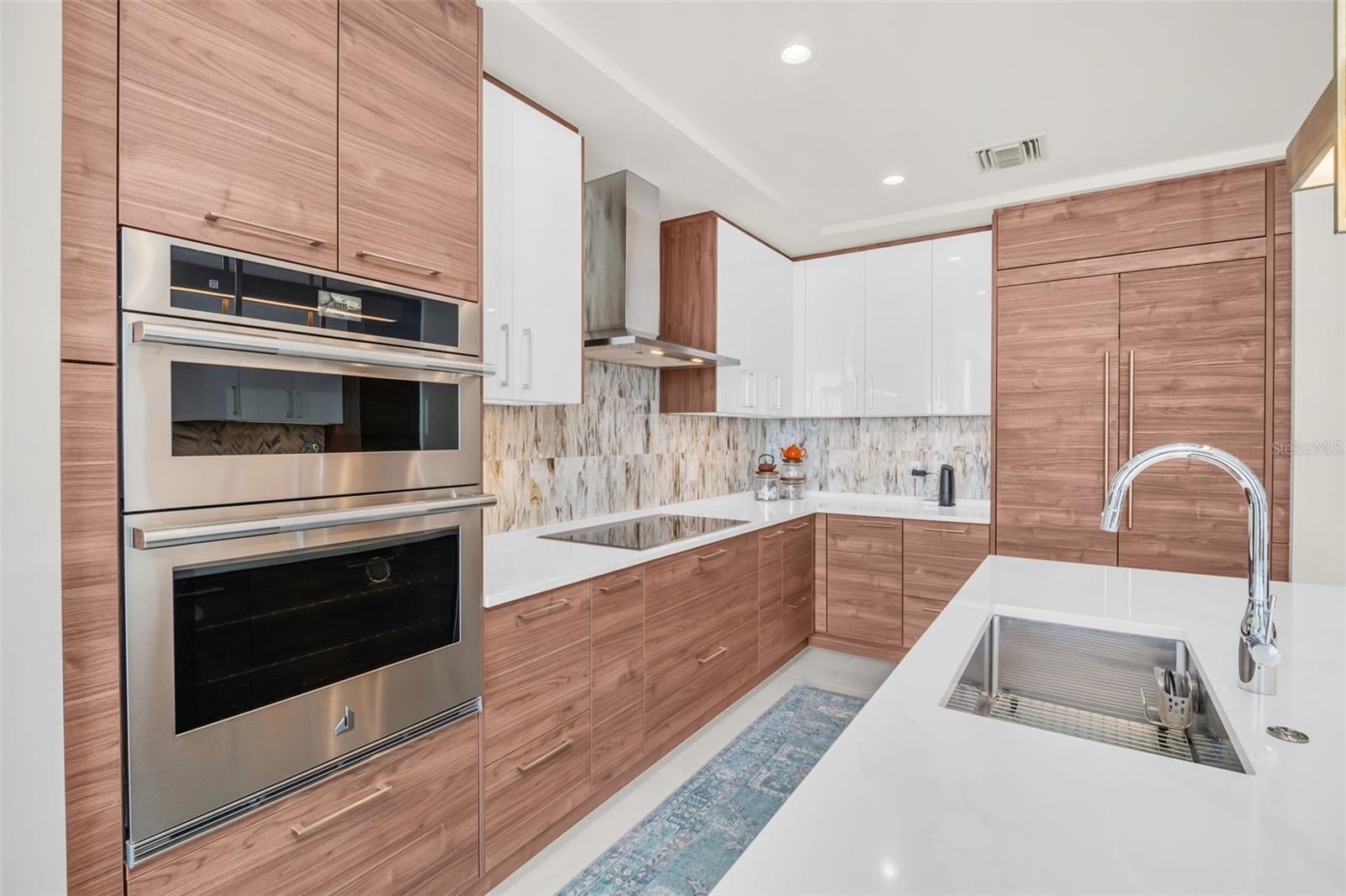 SALTAIRE CONDO - Residential