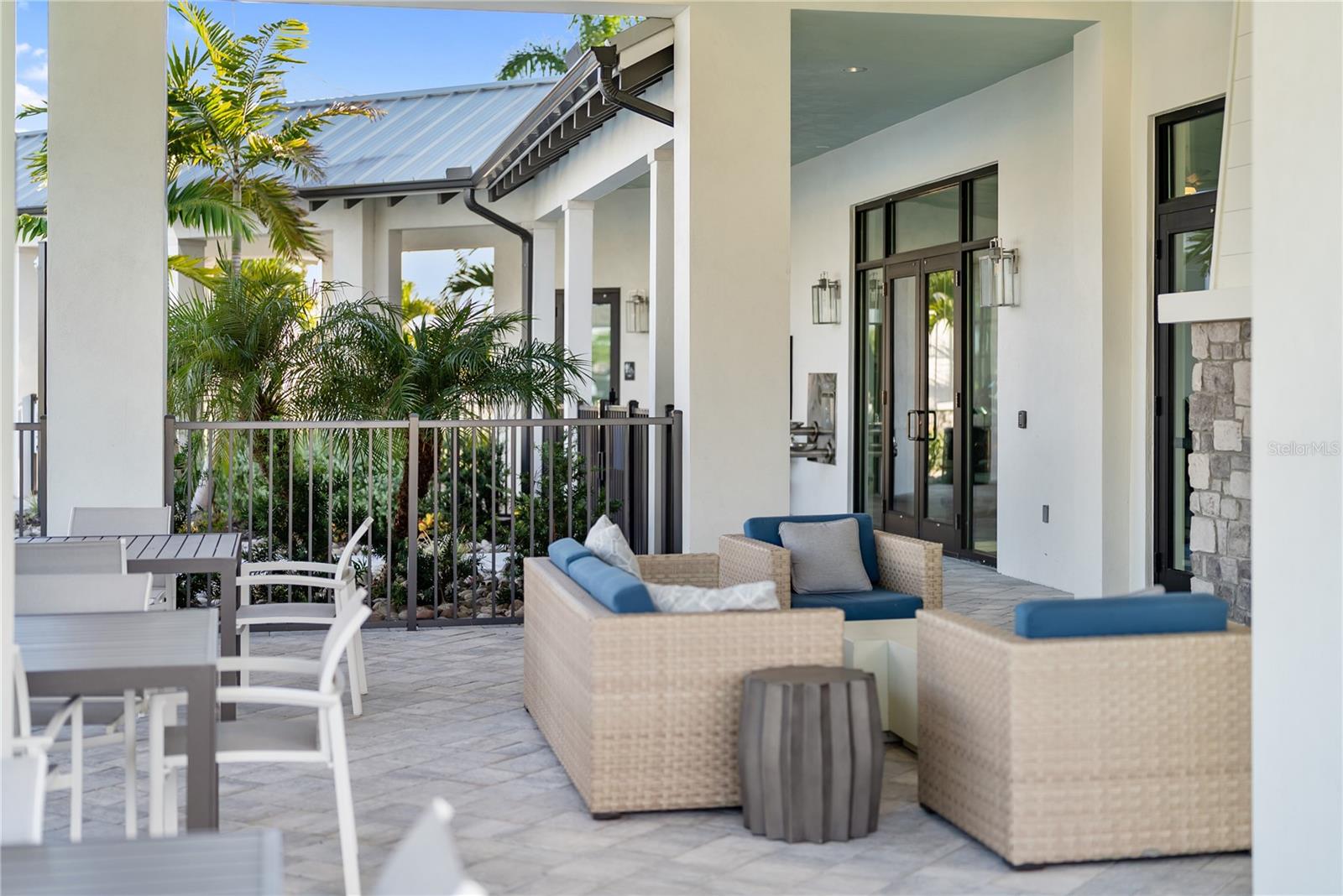 SWEETWATER AT LAKEWOOD RANCH PH I & II - Residential